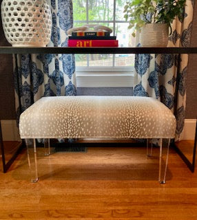 Acrylic bench upholstered with antelope fabric