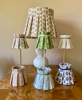 Pleated Tartan Plaid lampshade for tabletop lamp