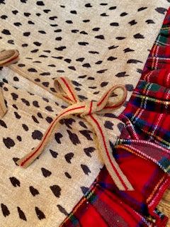 Christmas tree skirt - antelope fabric
