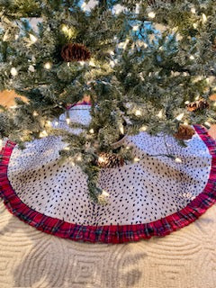 Christmas tree skirt - antelope fabric
