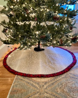 Christmas tree skirt - antelope fabric